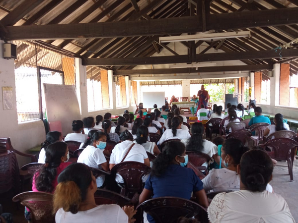 A special program on household financial management and social security measures at Homagama (2022-11-17)